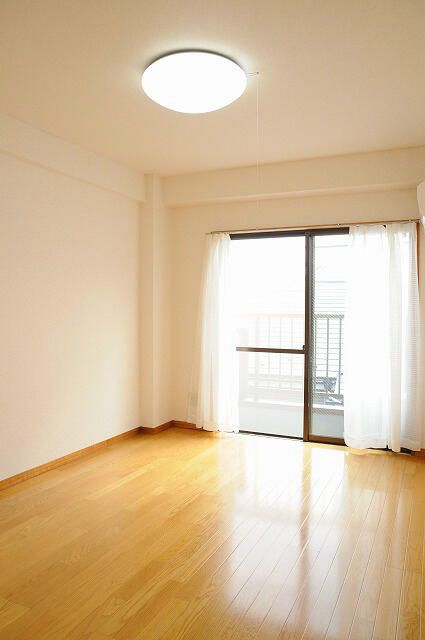 レーヴ・ティー その他1