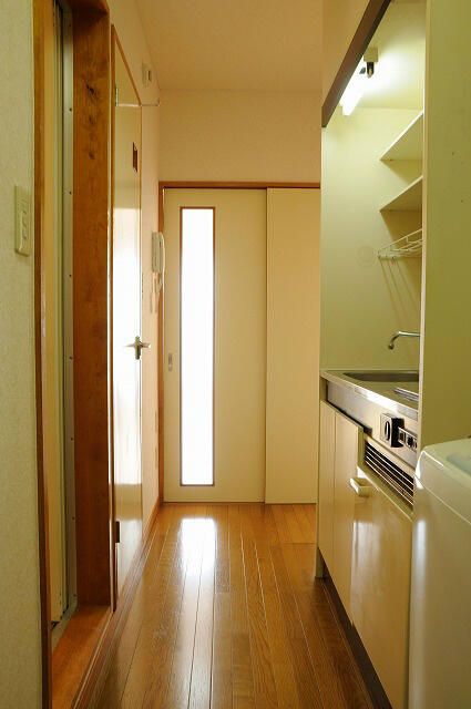 レーヴ・ティー 玄関