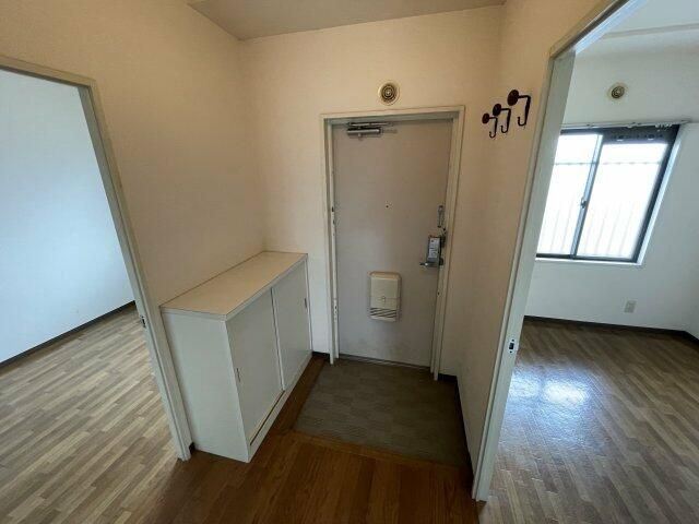 ラヴェニュー相模原 玄関