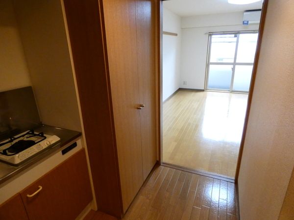 C&amp;#39;s 28 KOYATA 玄関