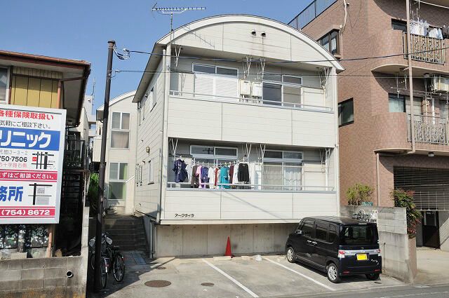 アークヴィラ 2階部分号室 外観