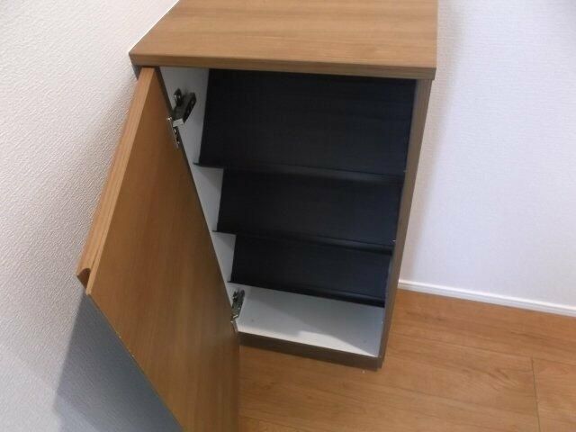 カインドネス八王子中央Ｂ棟 玄関