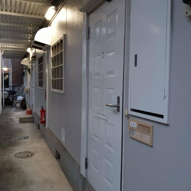 メゾン青葉 玄関