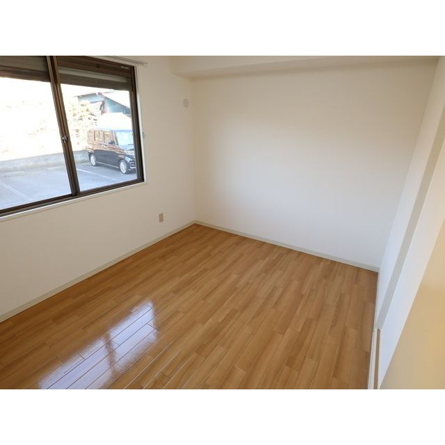 レイクサイドハウス ベッドルーム