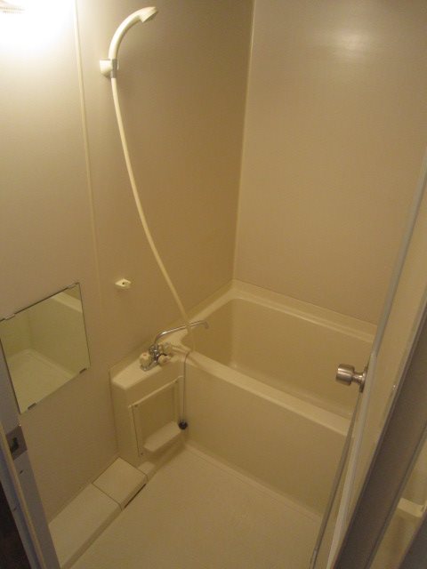 グリーンアベニュー　2号棟  風呂画像