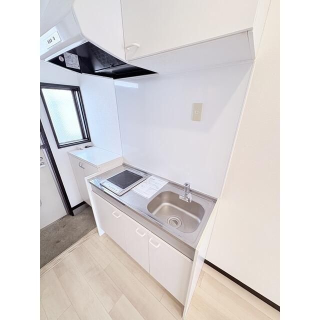 リバーサイドヒルズ キッチン