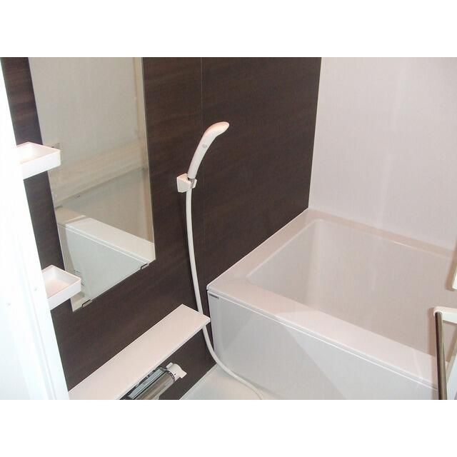 エリーゼ 風呂画像