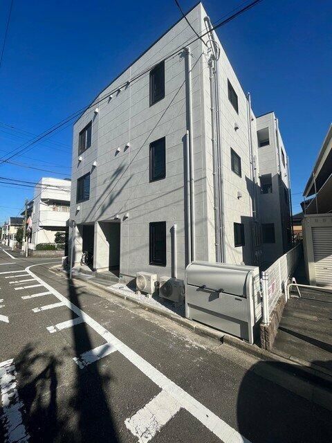 エトワール 203号室 外観