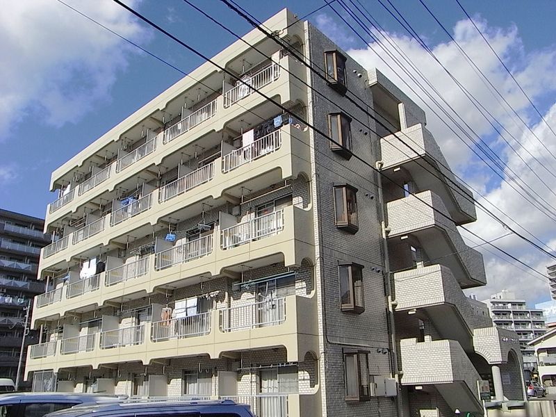 ベルハイツ大谷 301号室 外観