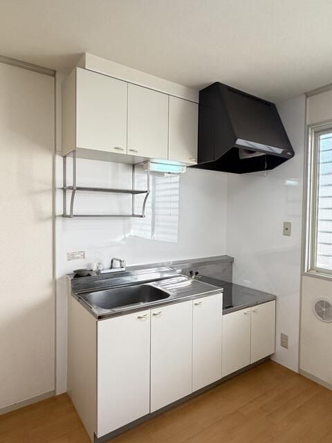 ラ・セジュールＵＧ キッチン