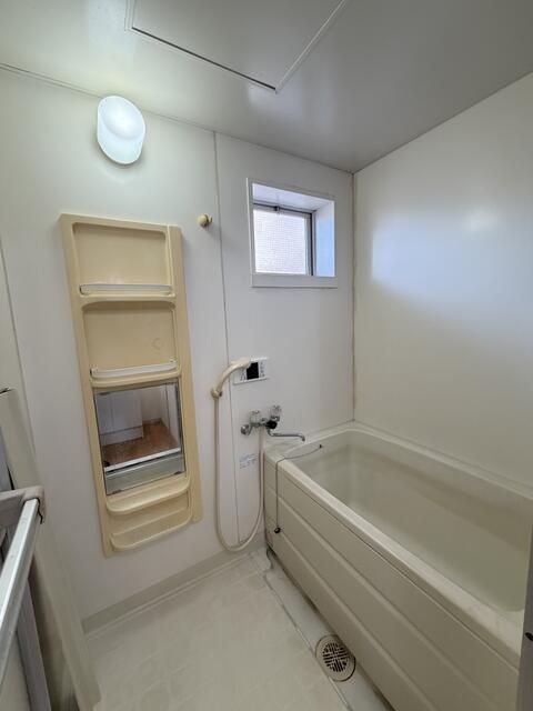 ラ・セジュールＵＧ 風呂画像