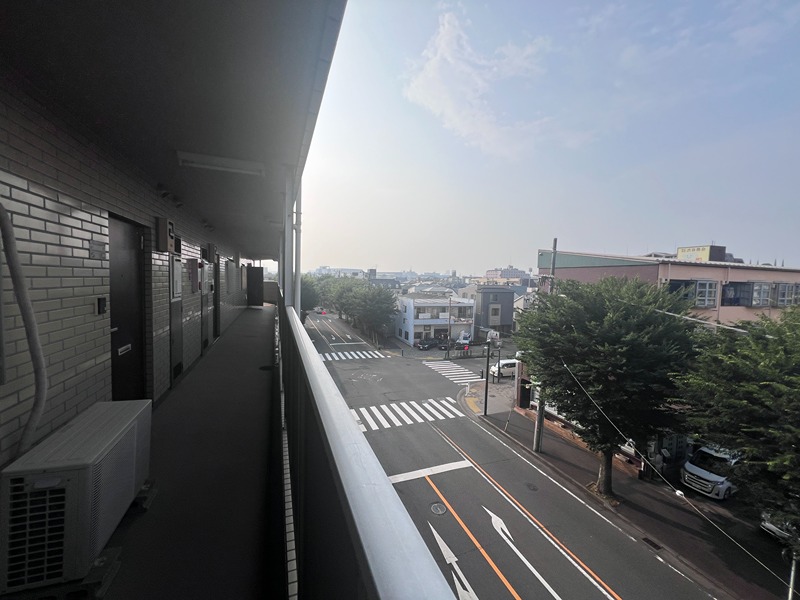ワークスビル ベランダ