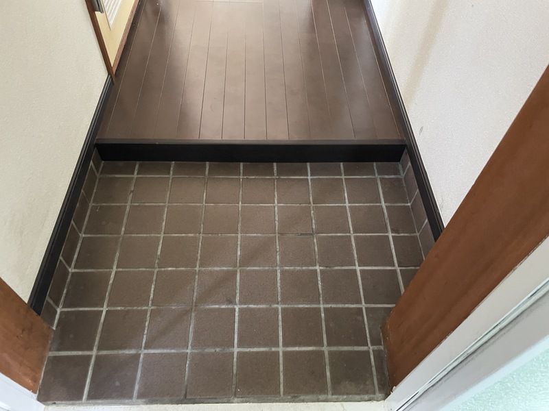 黄金山ハイツ 玄関