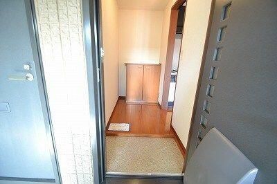 ルミエールみなみ野 玄関