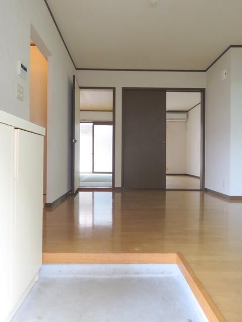 ラークタカ共和Ｂ その他6