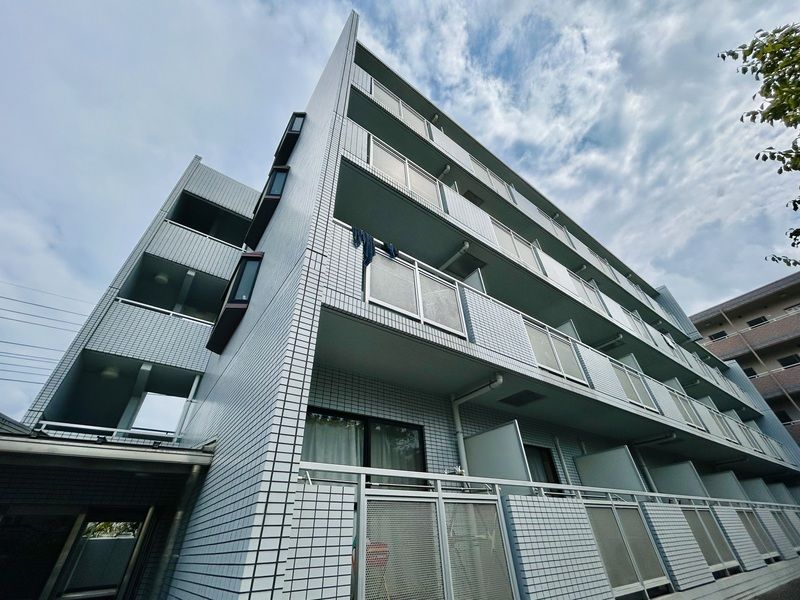 C's 16 HIRAKATA 403号室 外観