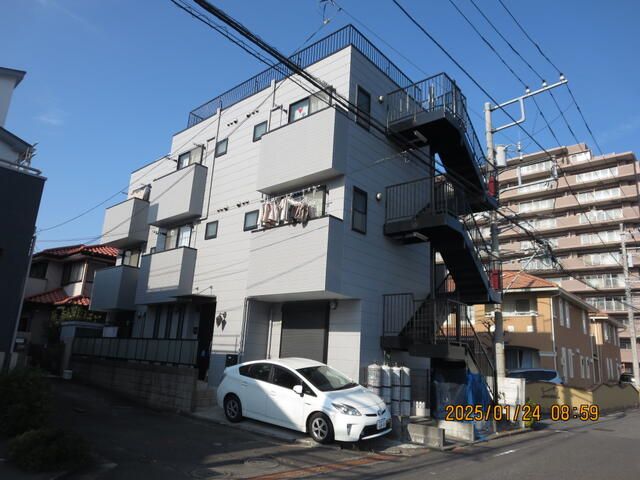 グランプレイス西橋本 203号室 外観