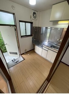 コーポ内坪 玄関