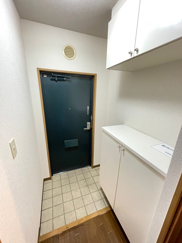 サンパーク南橋本  玄関