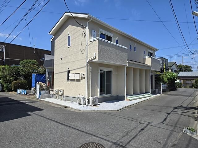 Ｒｏｓｅ　Ｖｉｖｒｅ小山 202号室 外観