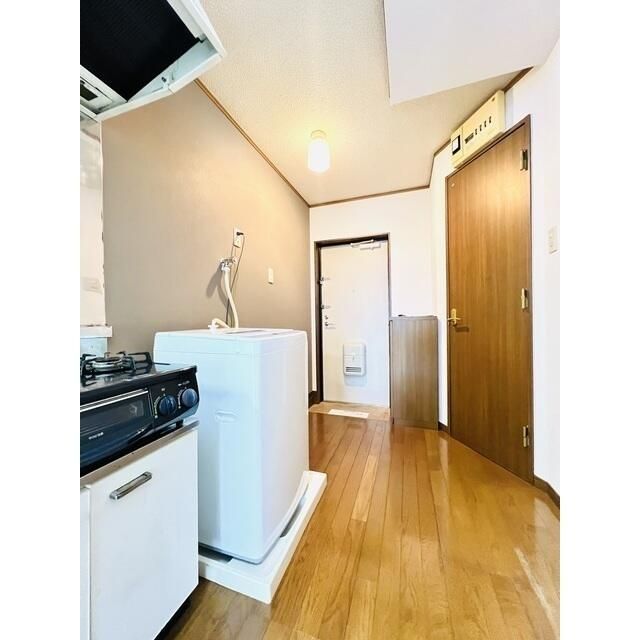 クレセントＫＯＹＯ 玄関