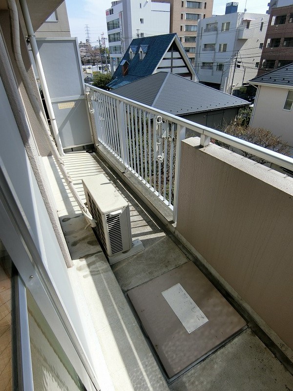 ルミエール根岸 ベランダ