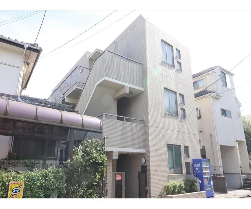 プレジオ中町 101号室 外観
