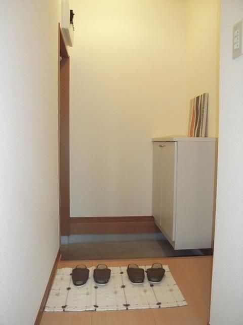 ハイネス古淵 玄関