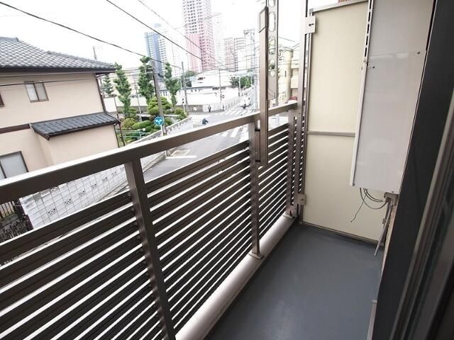 シェルターハウス ベランダ