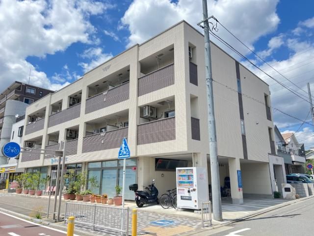 レイ 306号室 外観