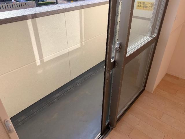レイ ベランダ