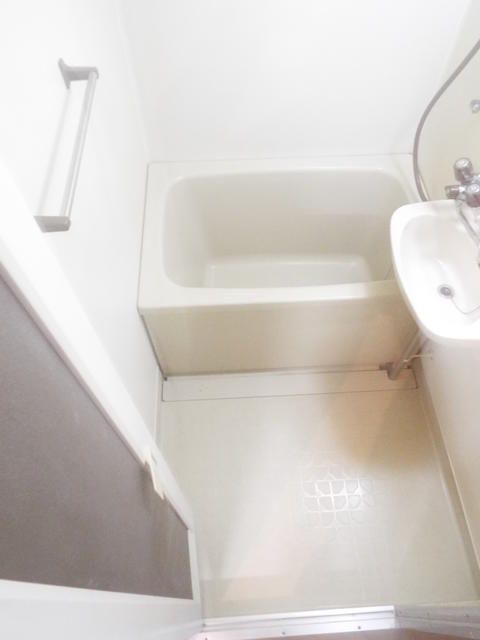 グリーンハウス弥栄 風呂画像