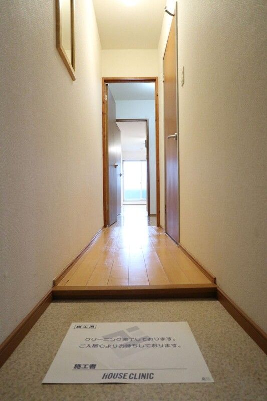 コートヴィアーレ 玄関