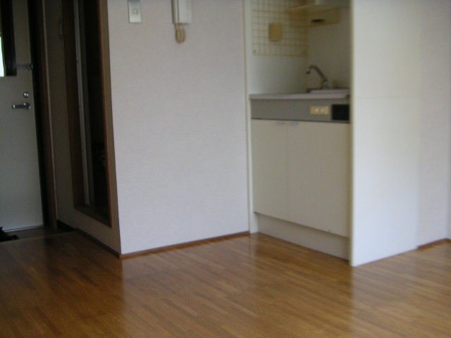 東京都杉並区和田３丁目 リビング