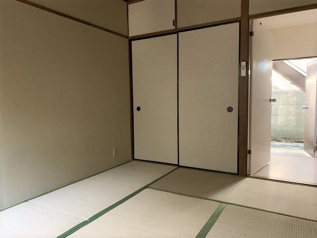 東京都中野区上高田３丁目 リビング