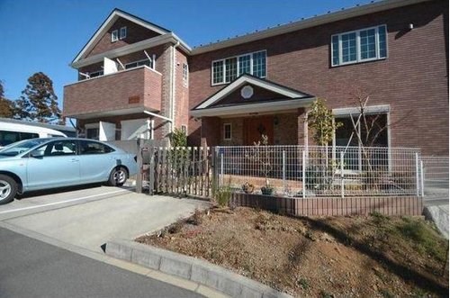 Crane Hills 外観