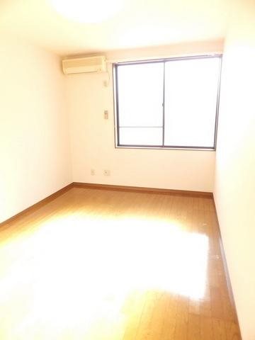 アムール鶴川 リビング