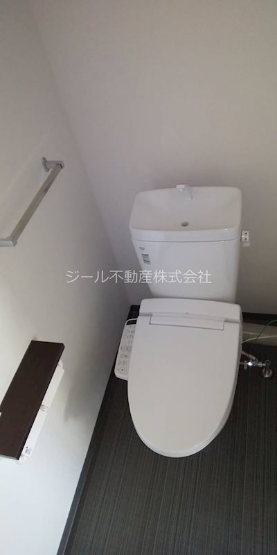 ザ・テラスコート英 トイレ