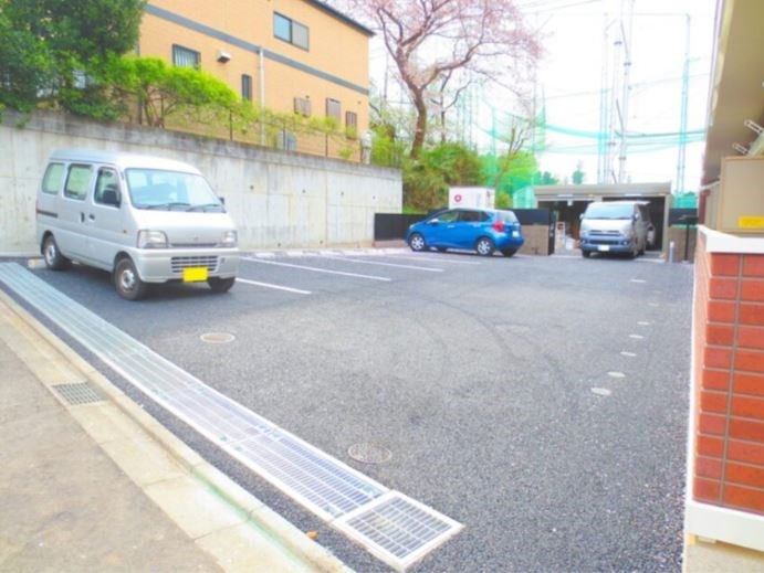 Casa　Okura 駐車場