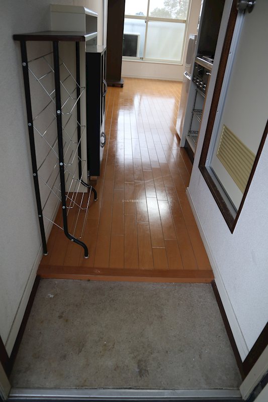 サウスヒルズ岡上Ｂ棟 玄関