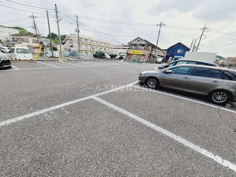 ドリームＳＥＦＡ 駐車場