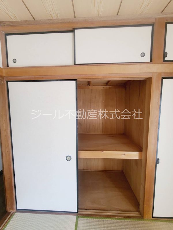 エミナンエノモト 収納