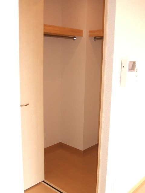 エノ・エリタージュ 収納