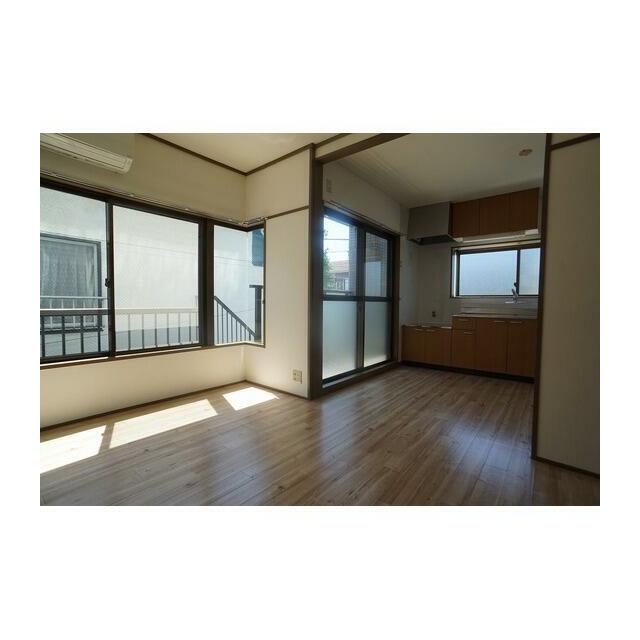 ハイツアーデル リビング