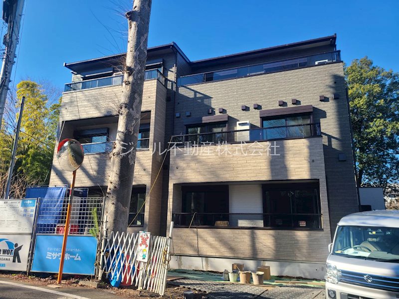 エマ・マローズＡ 外観