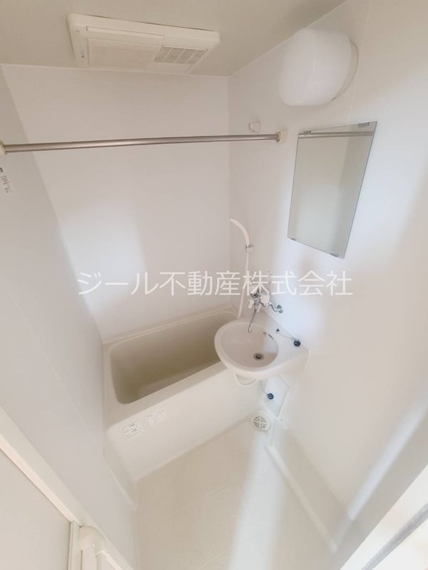 ヴィラメゾン鶴川 風呂画像
