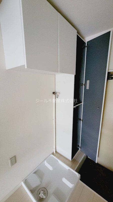 フリースクエアー英 その他