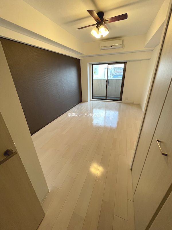 Luxe京都西大路 リビング