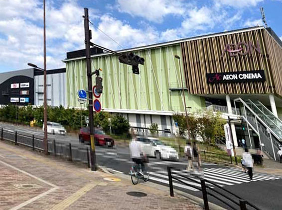 セジュールUMEDA スーパー