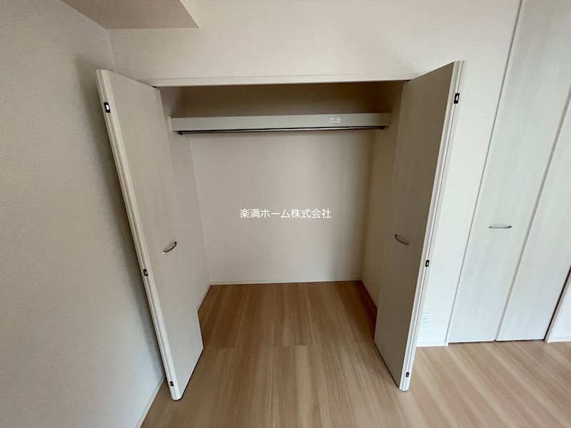 サンシャインガーデン嵯峨嵐山B棟 収納